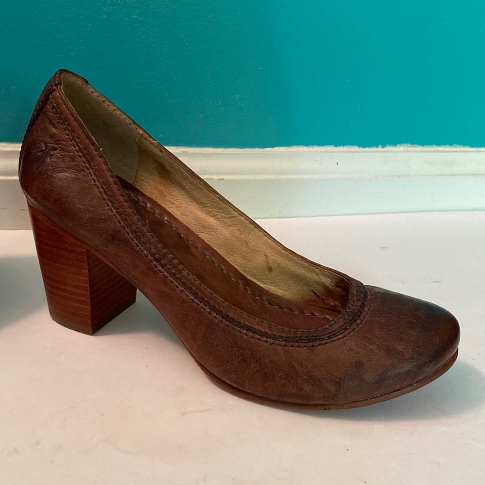 Frye Brown Leather Block Heel Pumps - Picture 2 of 7